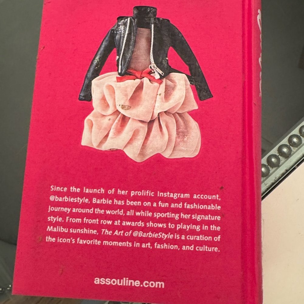 Assouline Barbie Book Art of Barbie Style - Picture 2 of 5